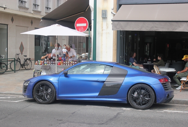 Audi R8 V10 Plus 2013