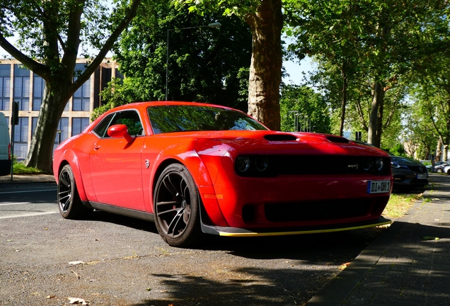 Dodge Challenger SRT Hellcat Widebody