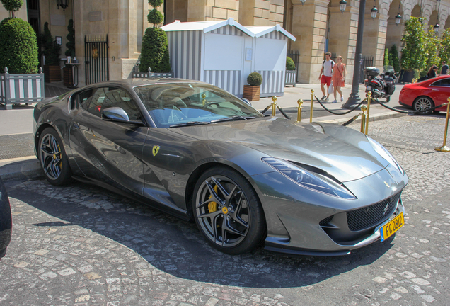 Ferrari 812 Superfast