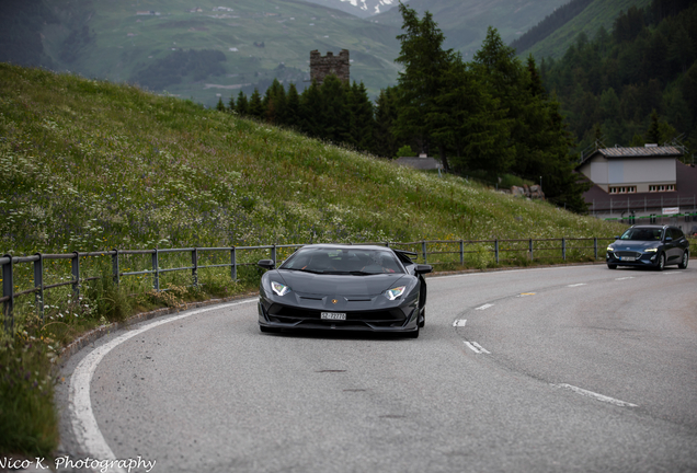 Lamborghini Aventador LP770-4 SVJ