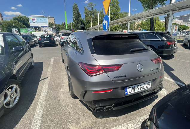 Mercedes-AMG CLA 45 S Shooting Brake X118