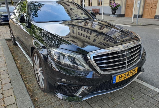 Mercedes-Benz S 63 AMG V222