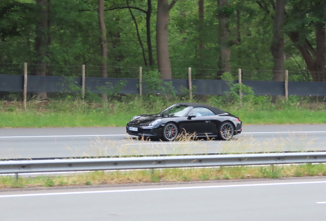 Porsche 991 Carrera S Cabriolet MkII