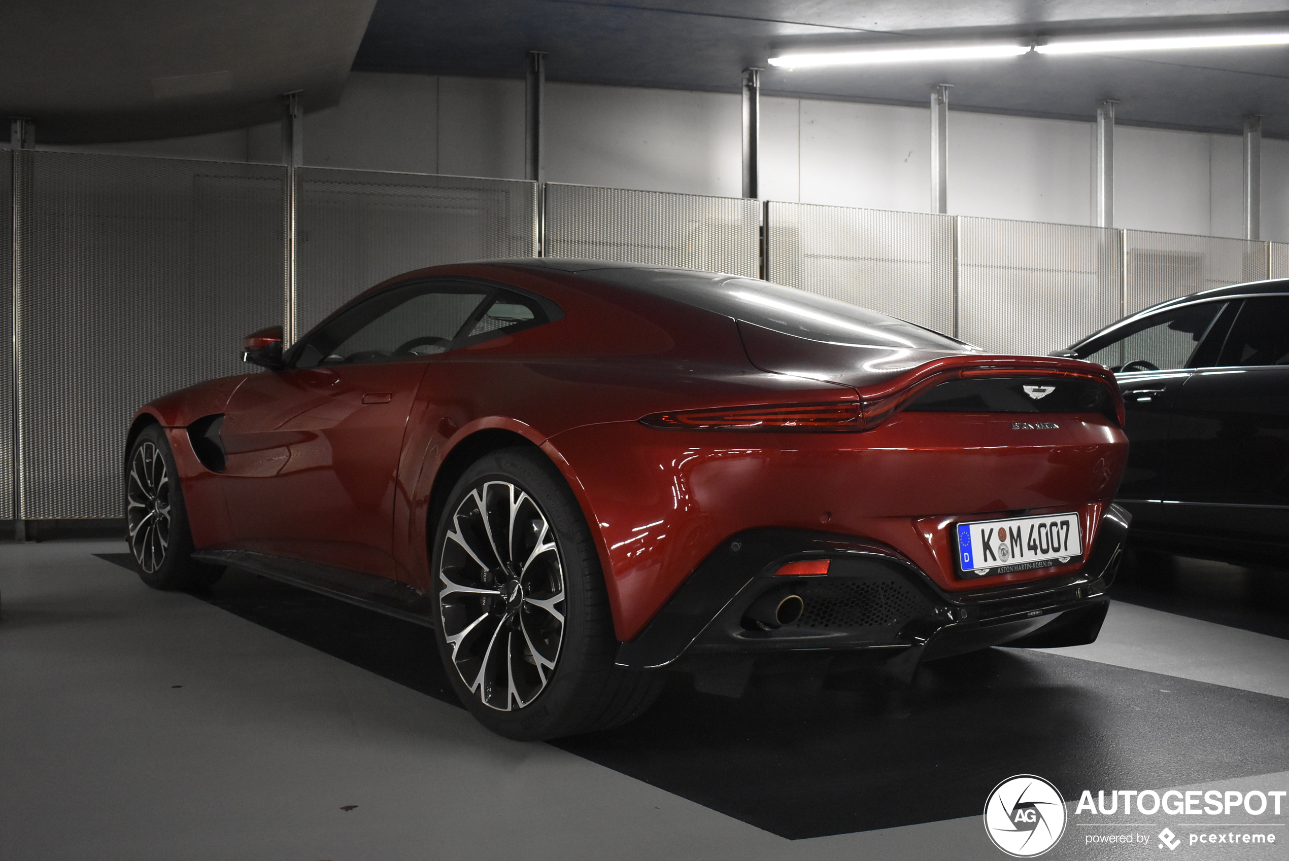 Aston Martin V8 Vantage 2018