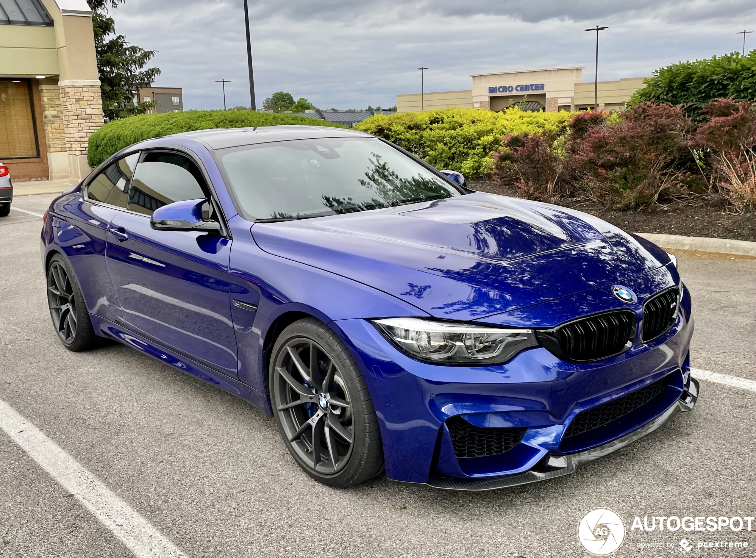 BMW M4 F82 CS