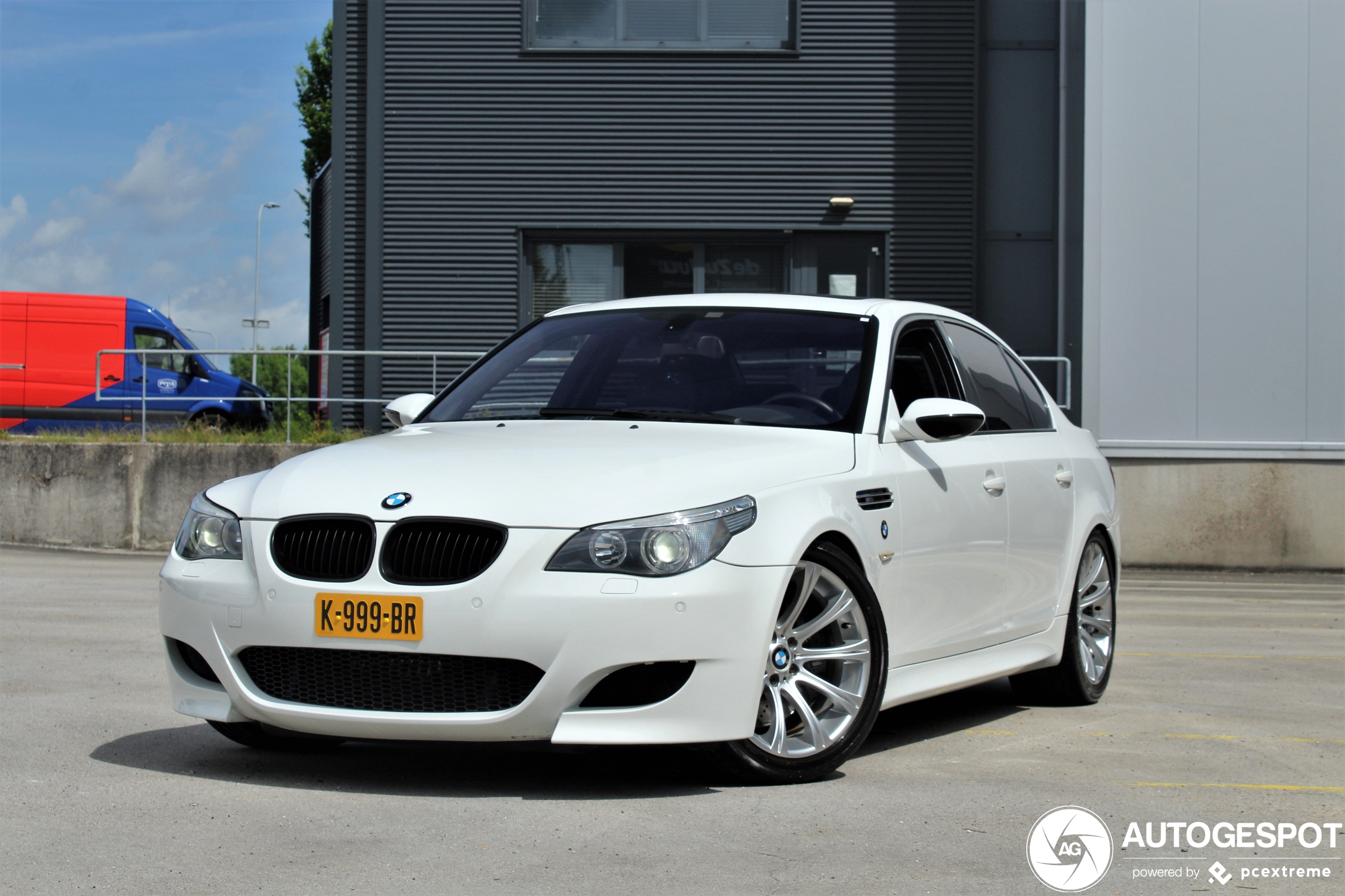 BMW M5 E60 2005