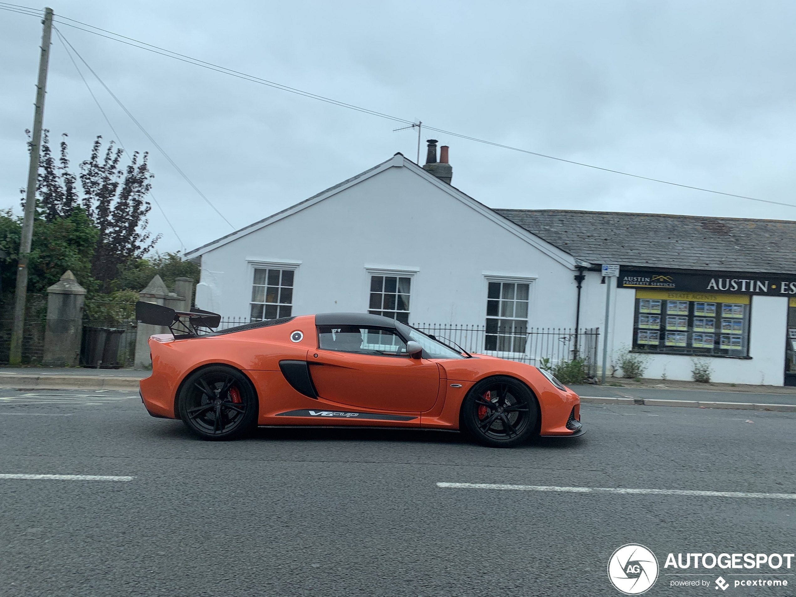 Lotus Exige V6 Cup