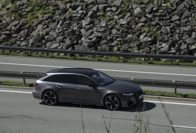 Audi RS6 Avant C8