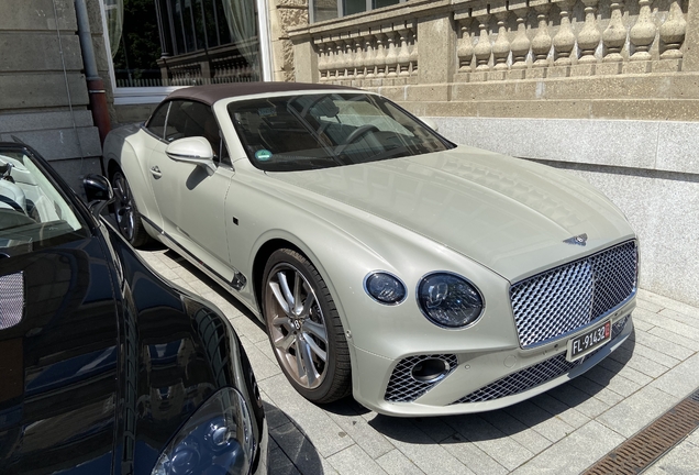 Bentley Continental GTC 2019 First Edition