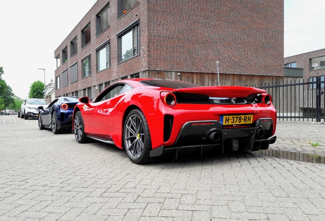 Ferrari 488 Pista