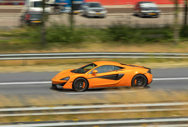 McLaren 570S