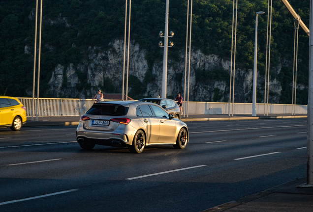 Mercedes-AMG A 45 S W177