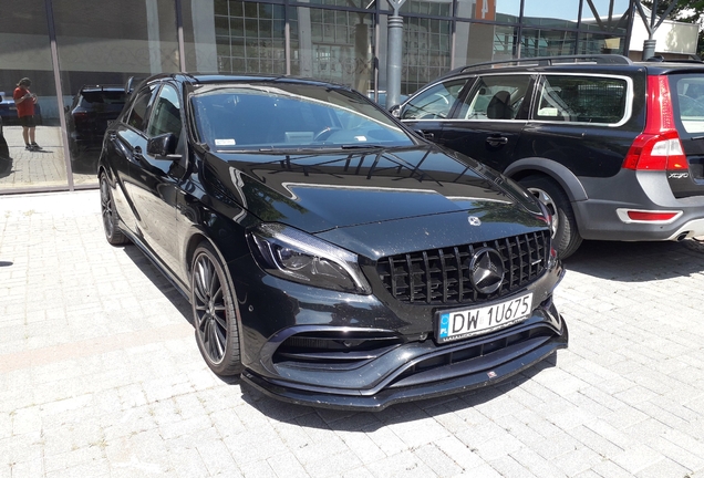 Mercedes-AMG A 45 W176 2015