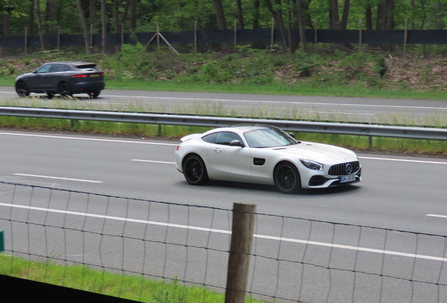 Mercedes-AMG GT C190 2017