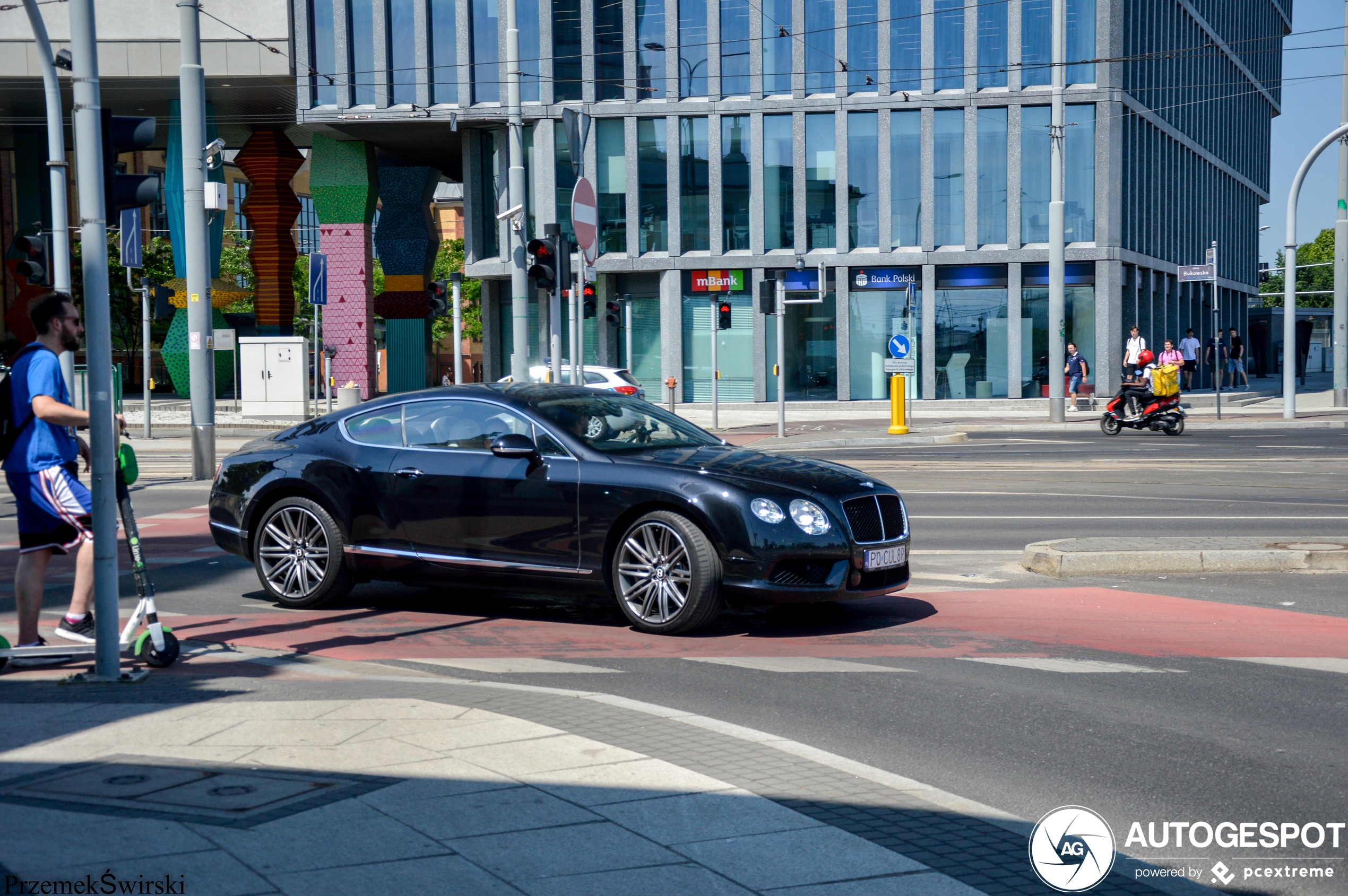 Bentley Continental GT V8