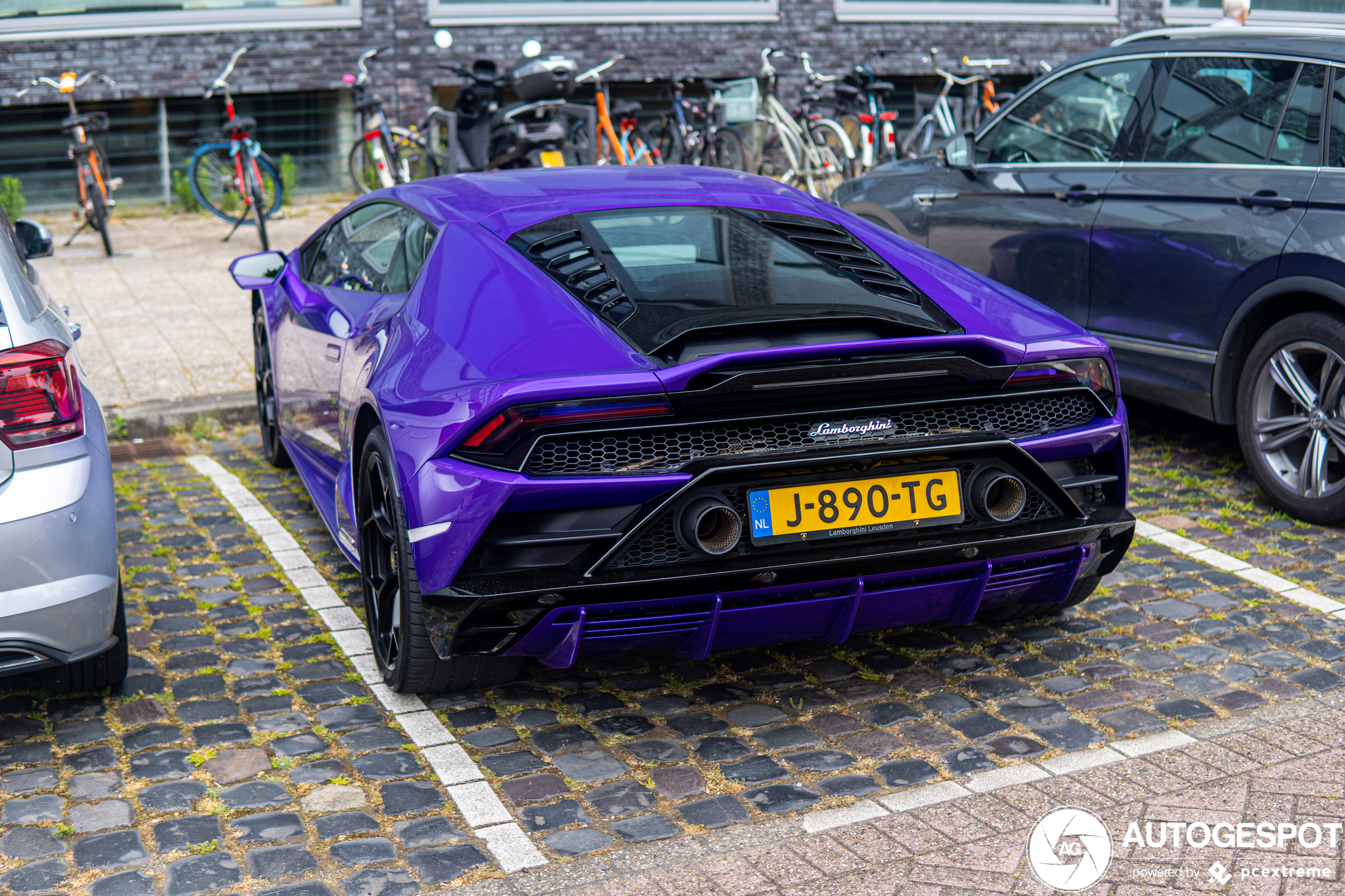 Lamborghini Huracán LP640-4 EVO