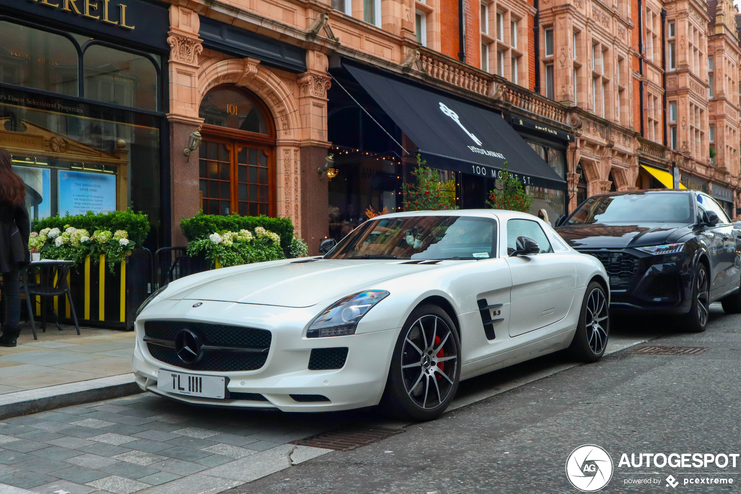 Mercedes-Benz SLS AMG GT