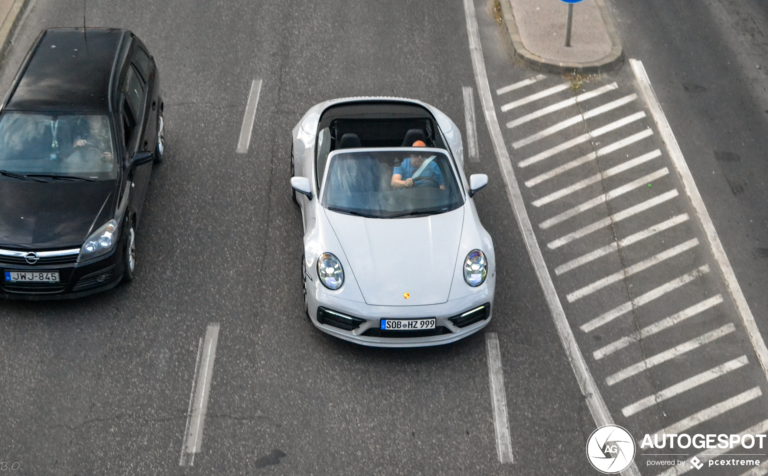 Porsche 992 Carrera 4S Cabriolet