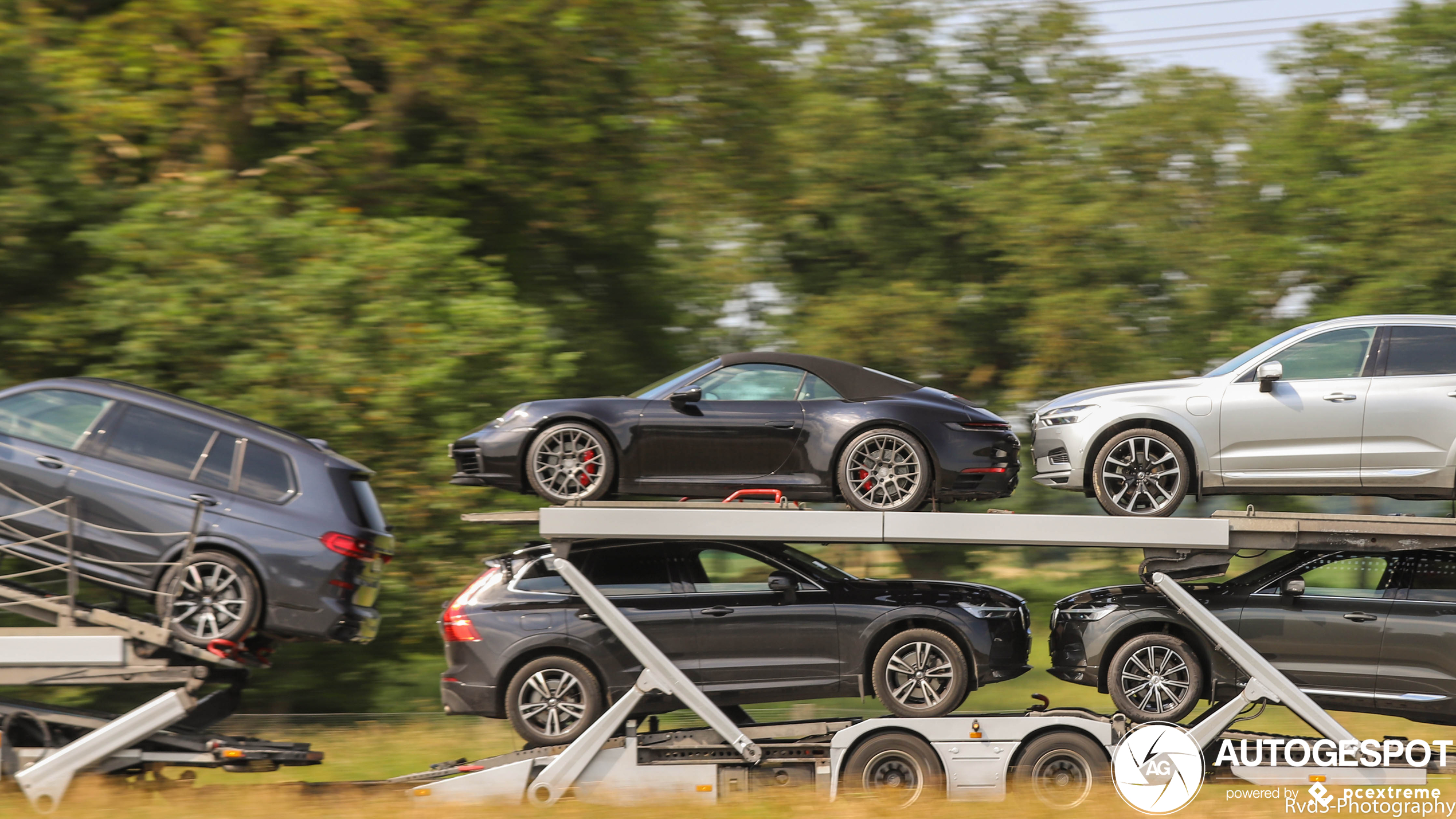 Porsche 992 Carrera 4S Cabriolet