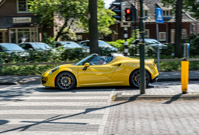 Alfa Romeo 4C Spider