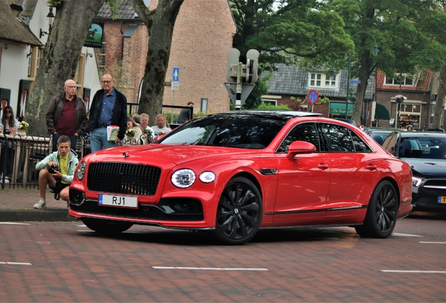 Bentley Flying Spur V8 2021