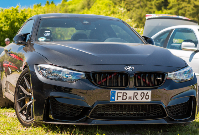 BMW M4 F82 CS