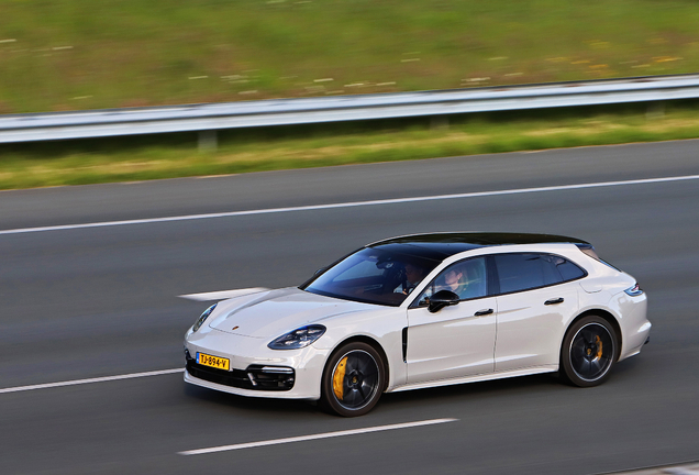 Porsche 971 Panamera Turbo S E-Hybrid Sport Turismo