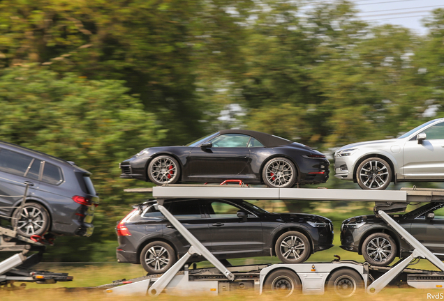 Porsche 992 Carrera 4S Cabriolet