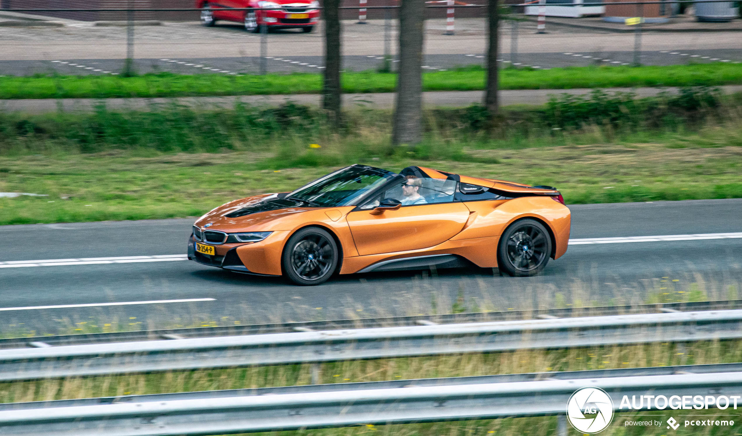 BMW i8 Roadster