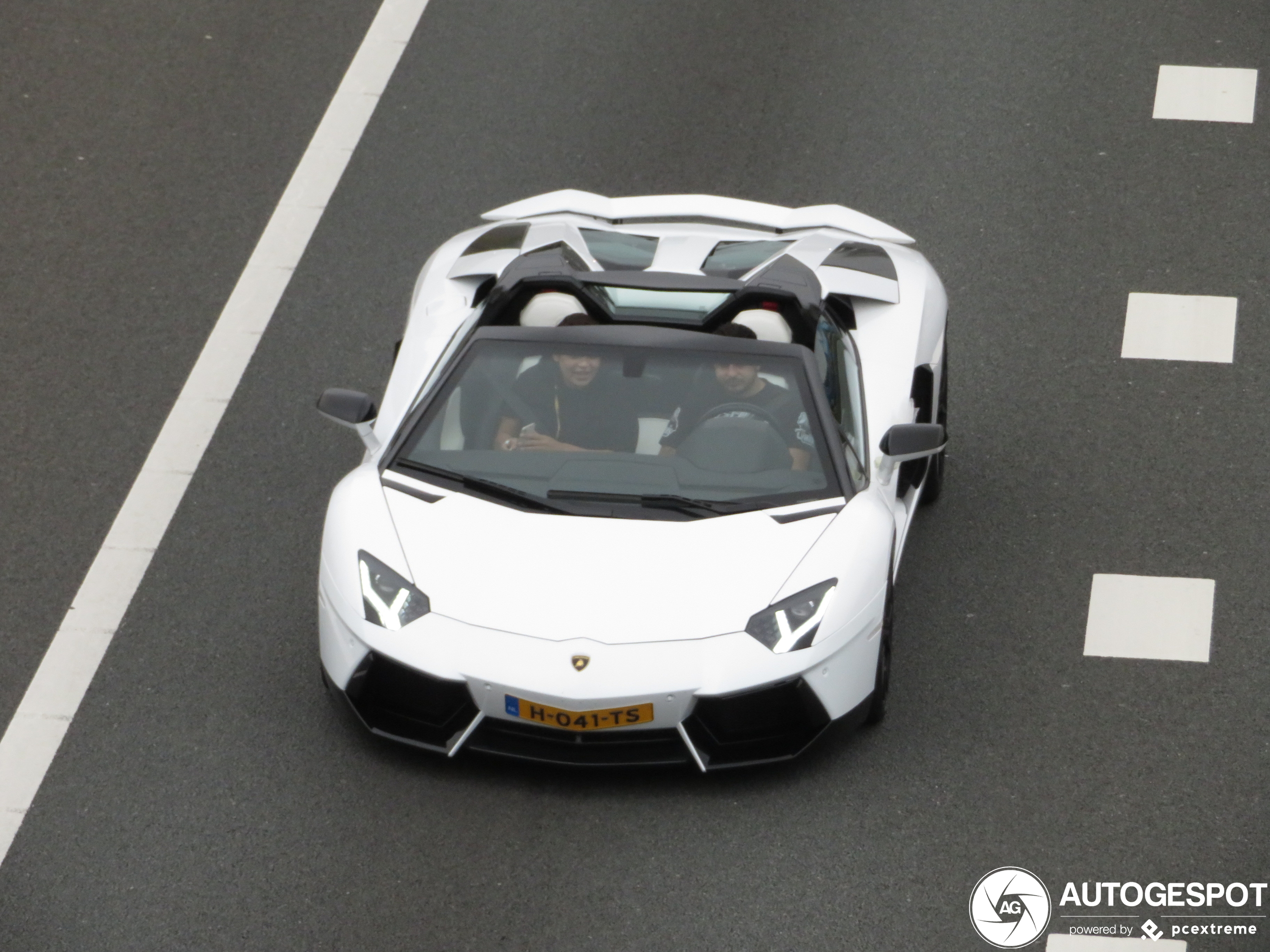 Lamborghini Aventador LP700-4 Roadster