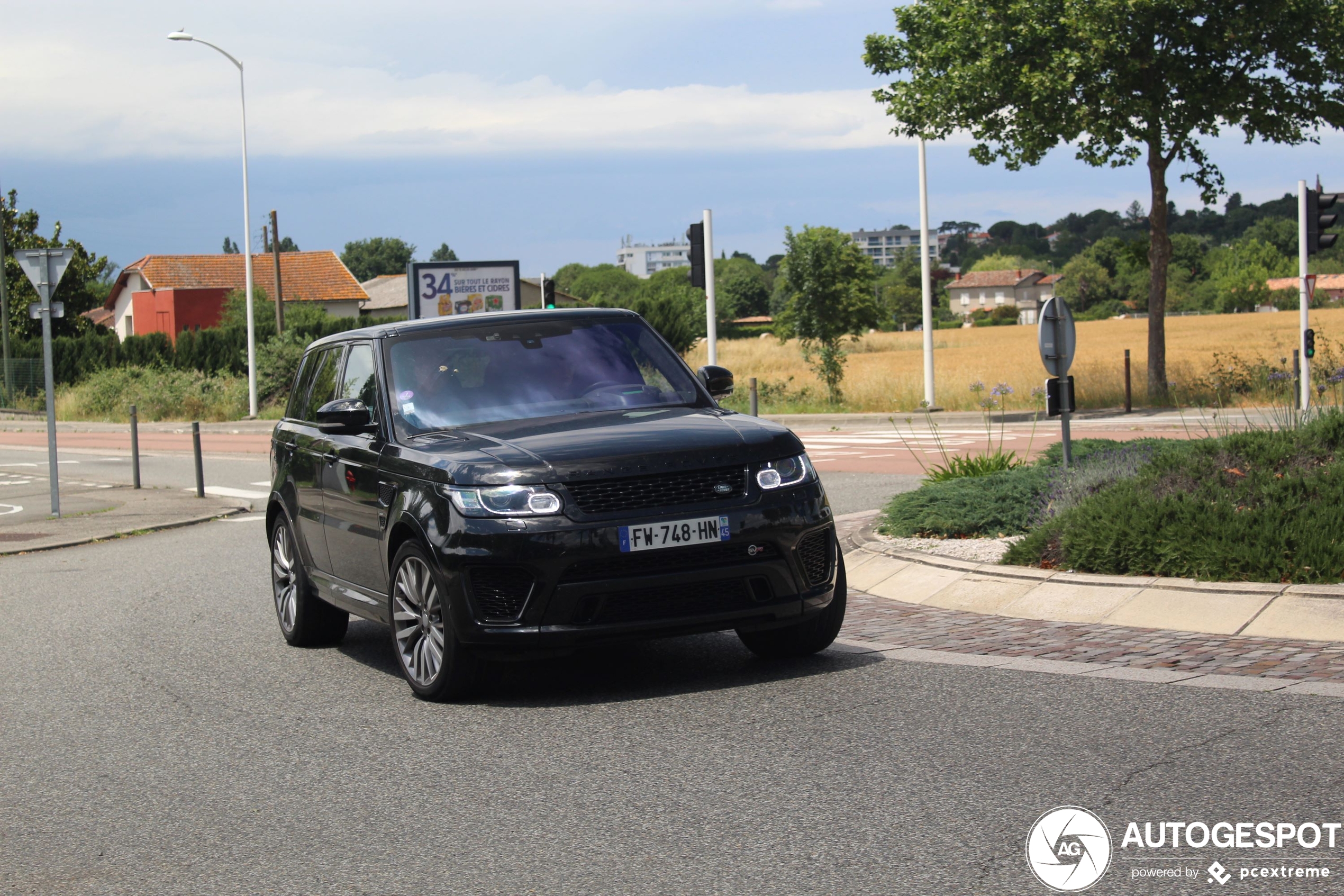 Land Rover Range Rover Sport SVR