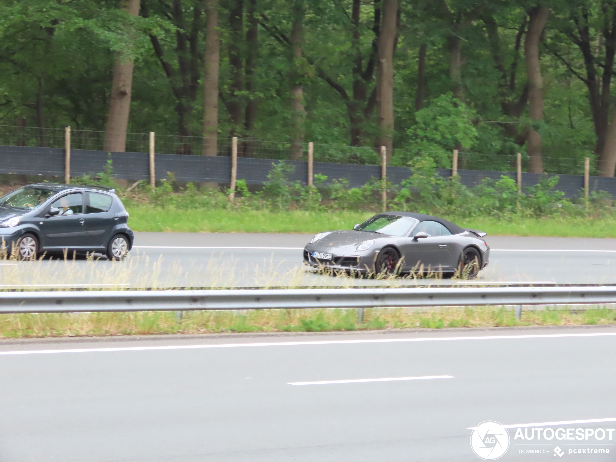 Porsche 991 Carrera 4 GTS Cabriolet MkII