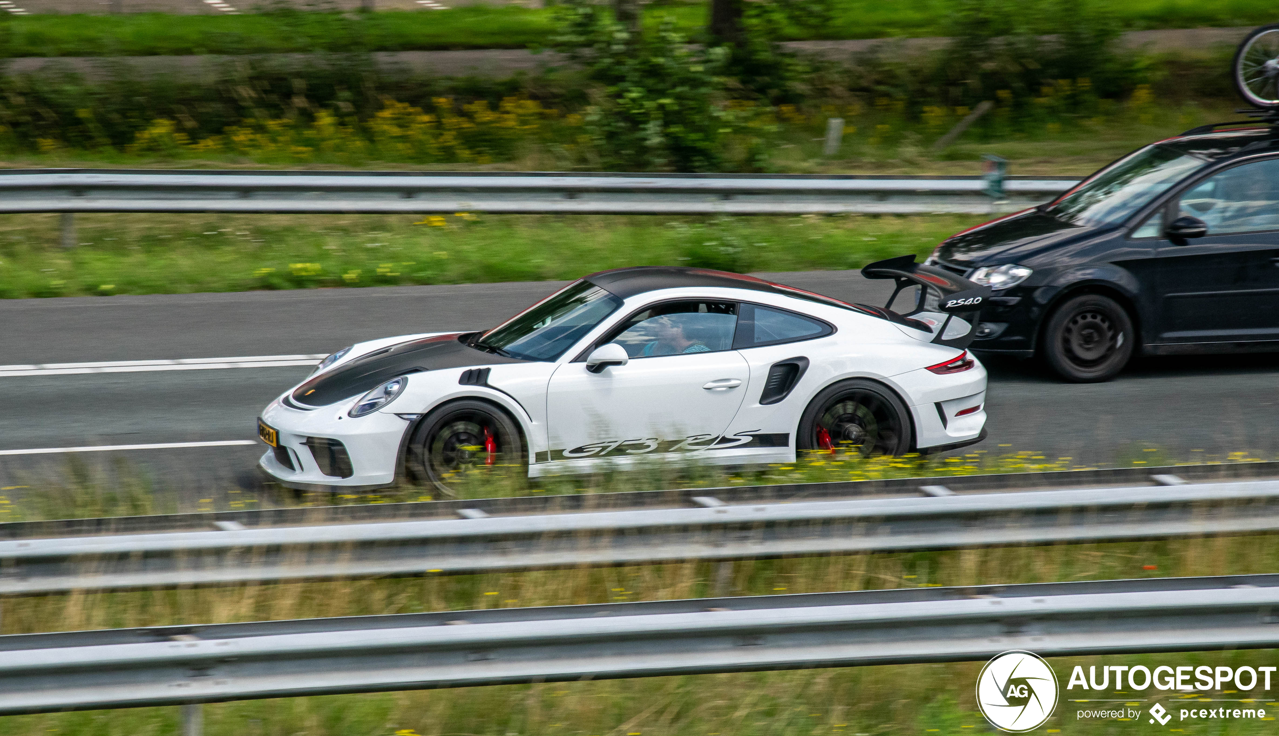 Porsche 991 GT3 RS MkII Weissach Package