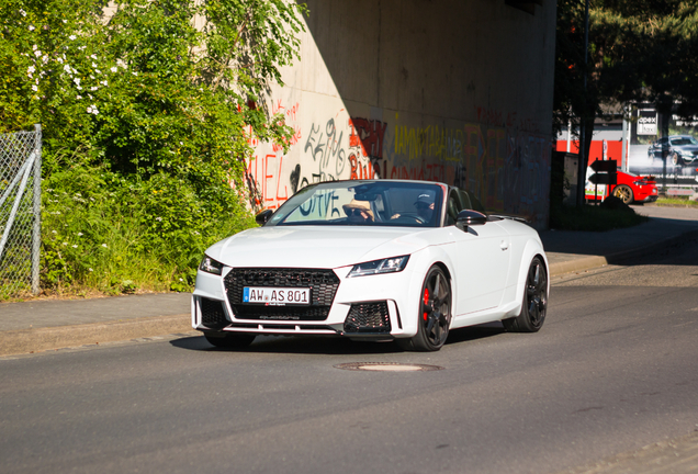 Audi TT-RS Roadster 2017