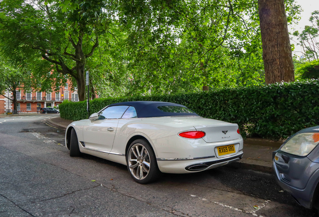 Bentley Continental GTC 2019