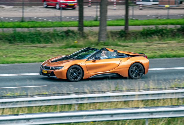 BMW i8 Roadster