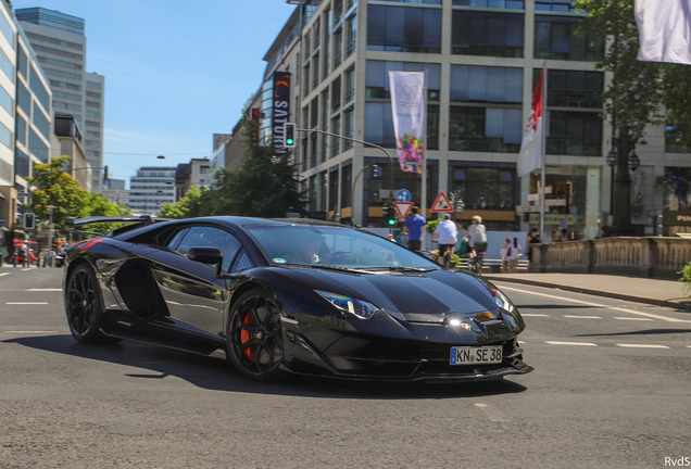 Lamborghini Aventador LP770-4 SVJ