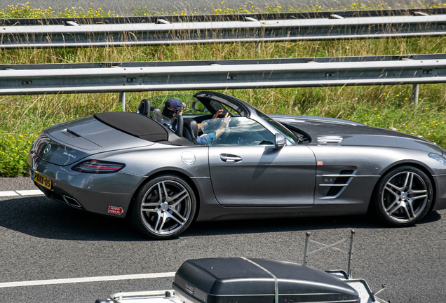 Mercedes-Benz SLS AMG Roadster