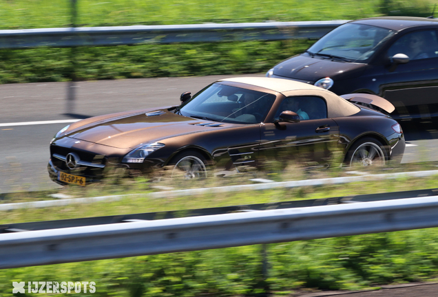 Mercedes-Benz SLS AMG Roadster