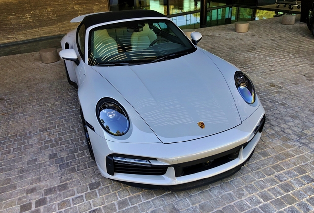 Porsche 992 Turbo Cabriolet