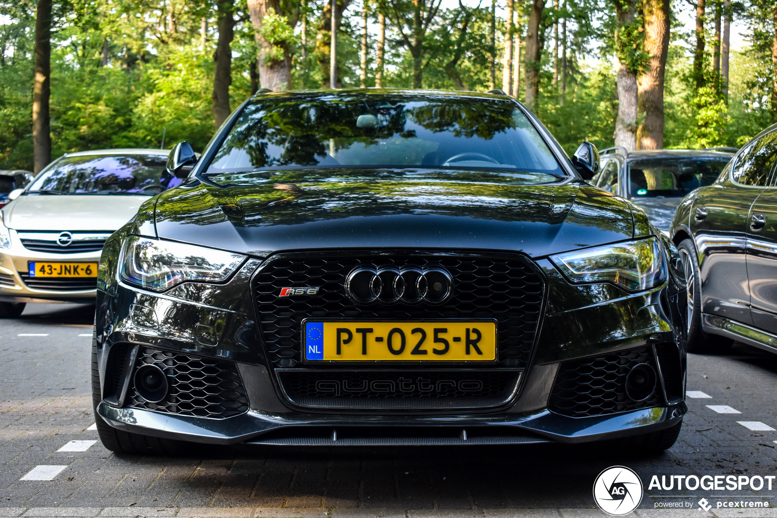 Audi RS6 Avant C7