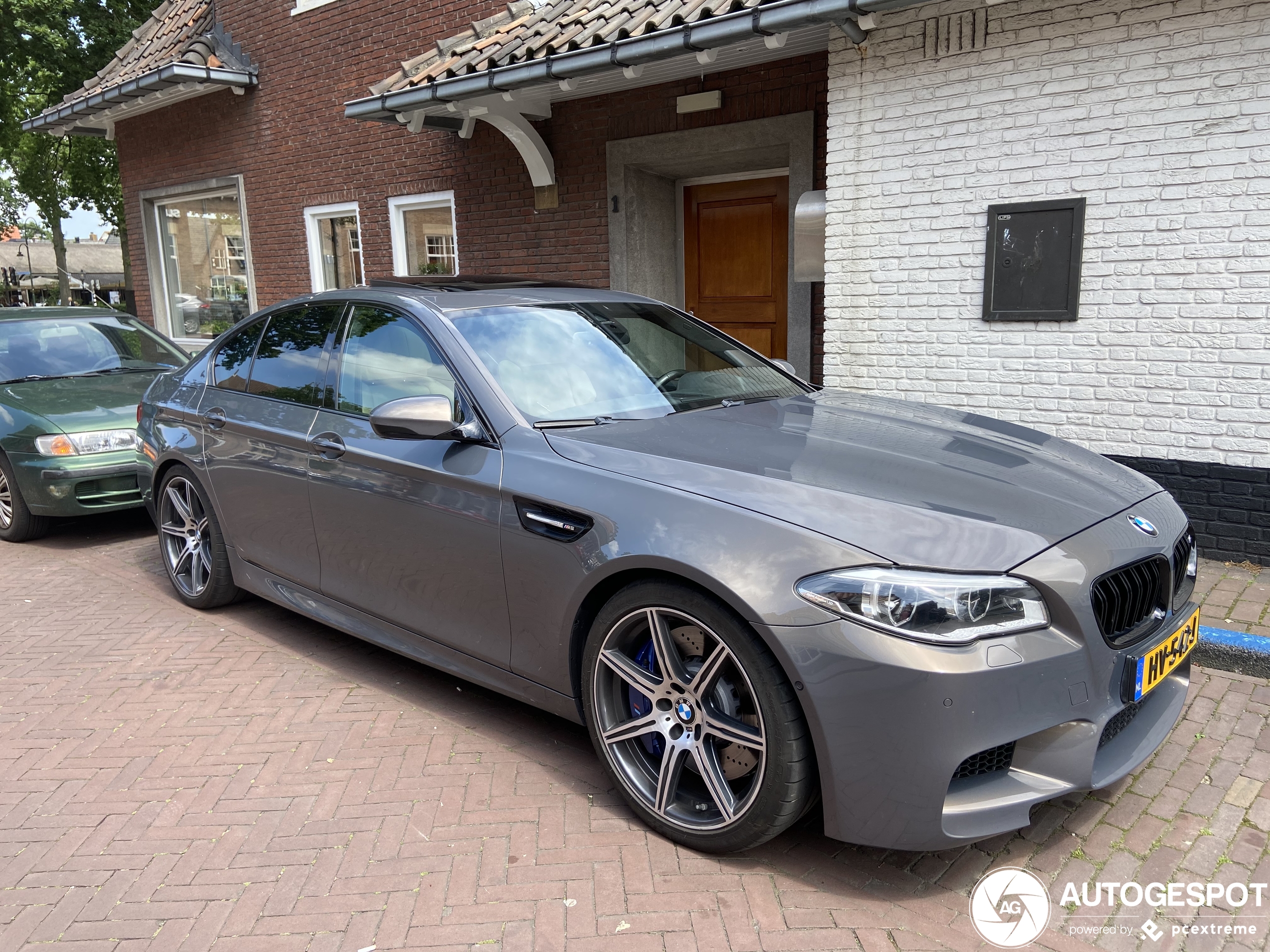 BMW M5 F10 2014