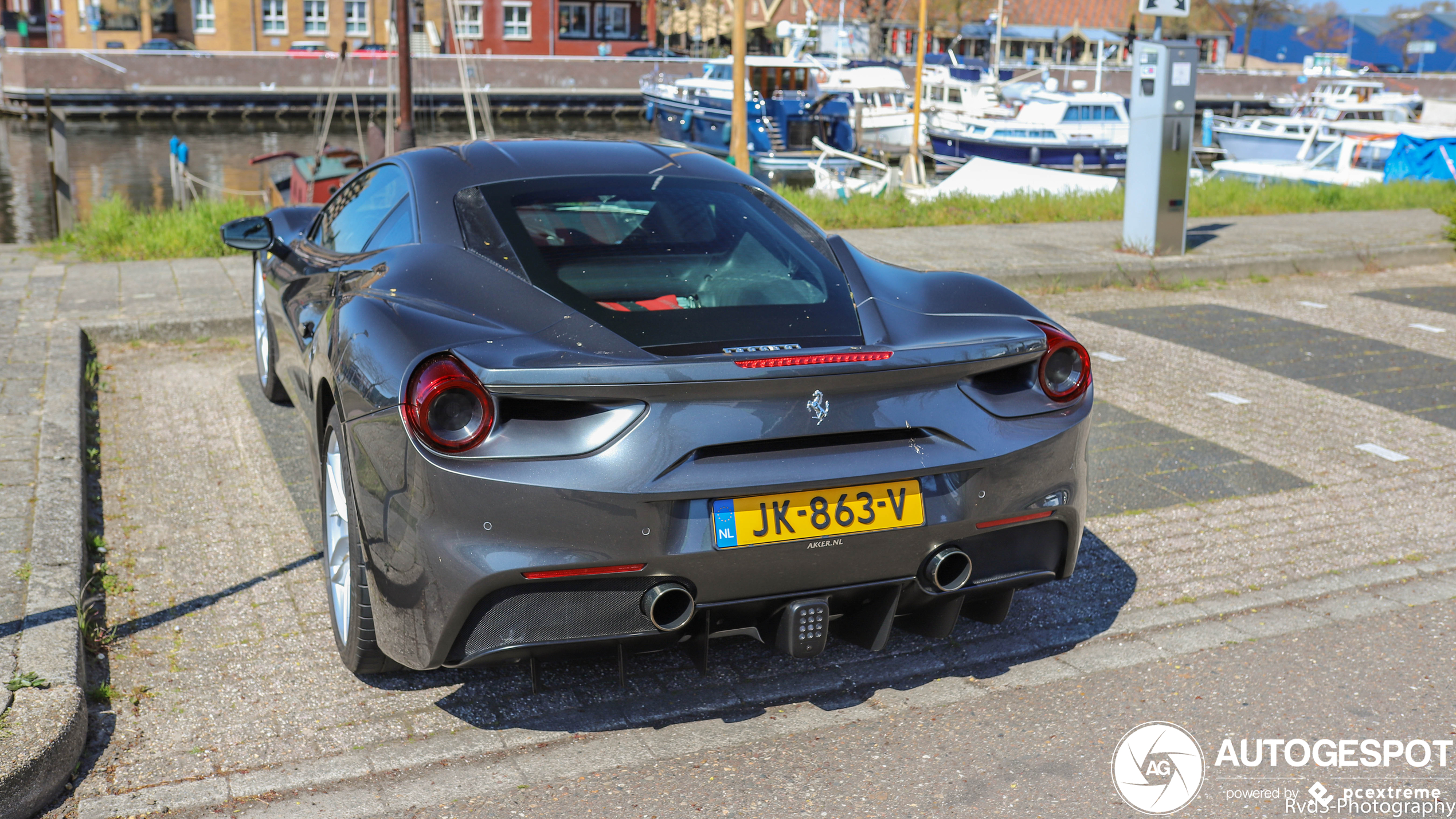 Ferrari 488 GTB