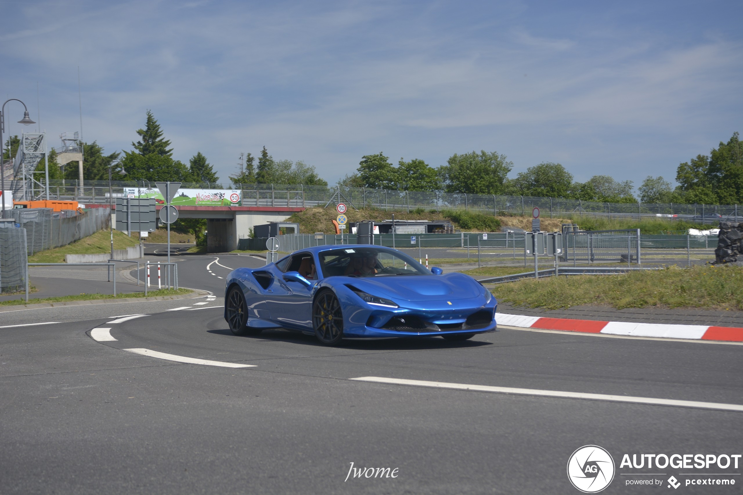 Ferrari F8 Tributo