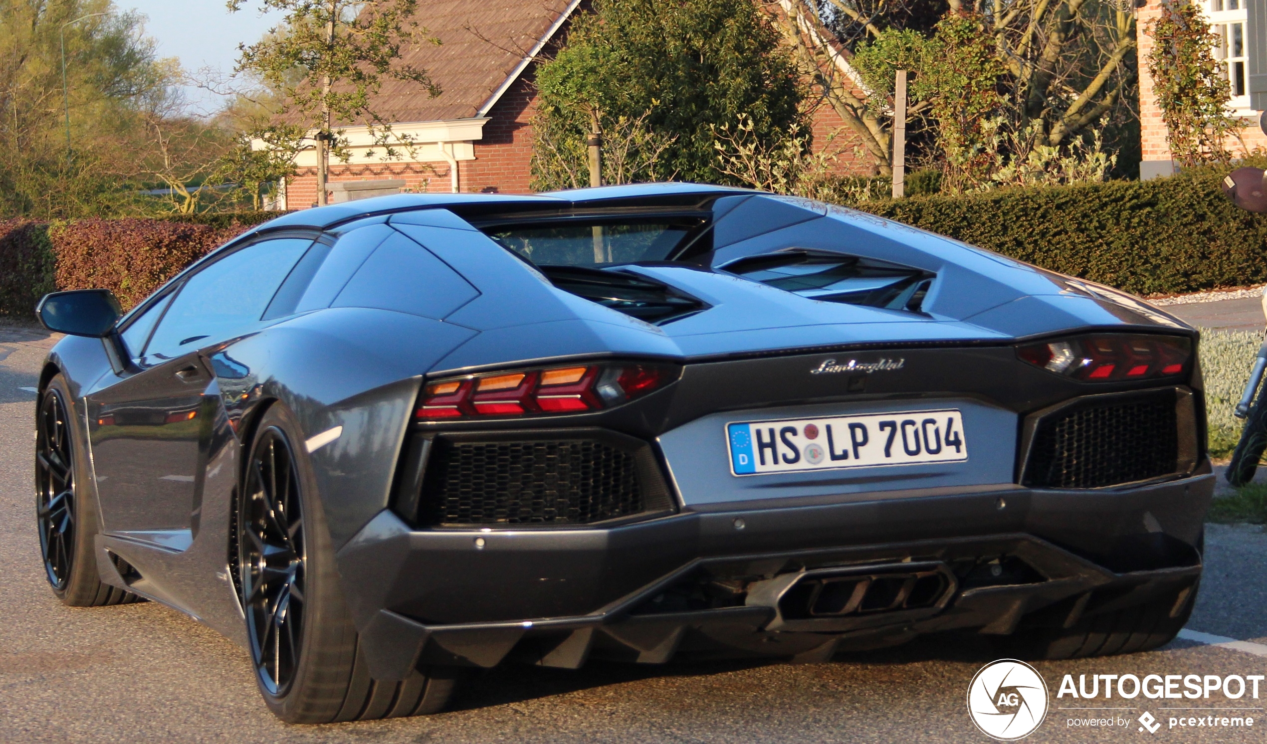 Lamborghini Aventador LP700-4 Roadster