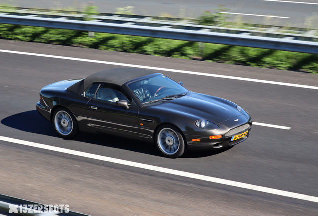 Aston Martin DB7 Volante