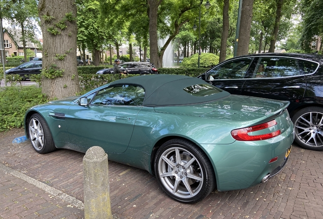 Aston Martin V8 Vantage Roadster