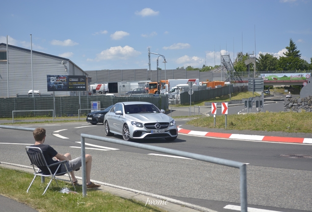 Mercedes-AMG E 63 S W213