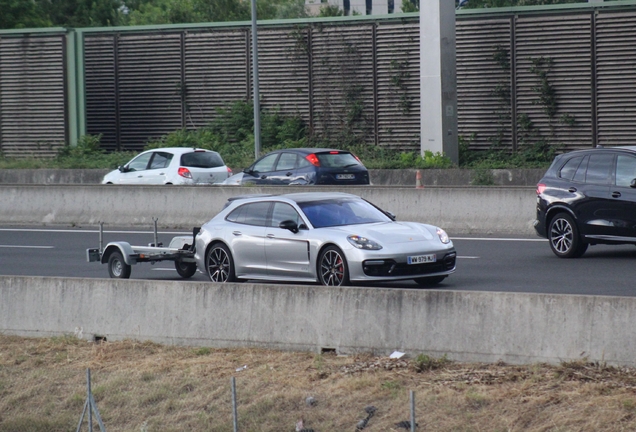 Porsche 971 Panamera GTS Sport Turismo