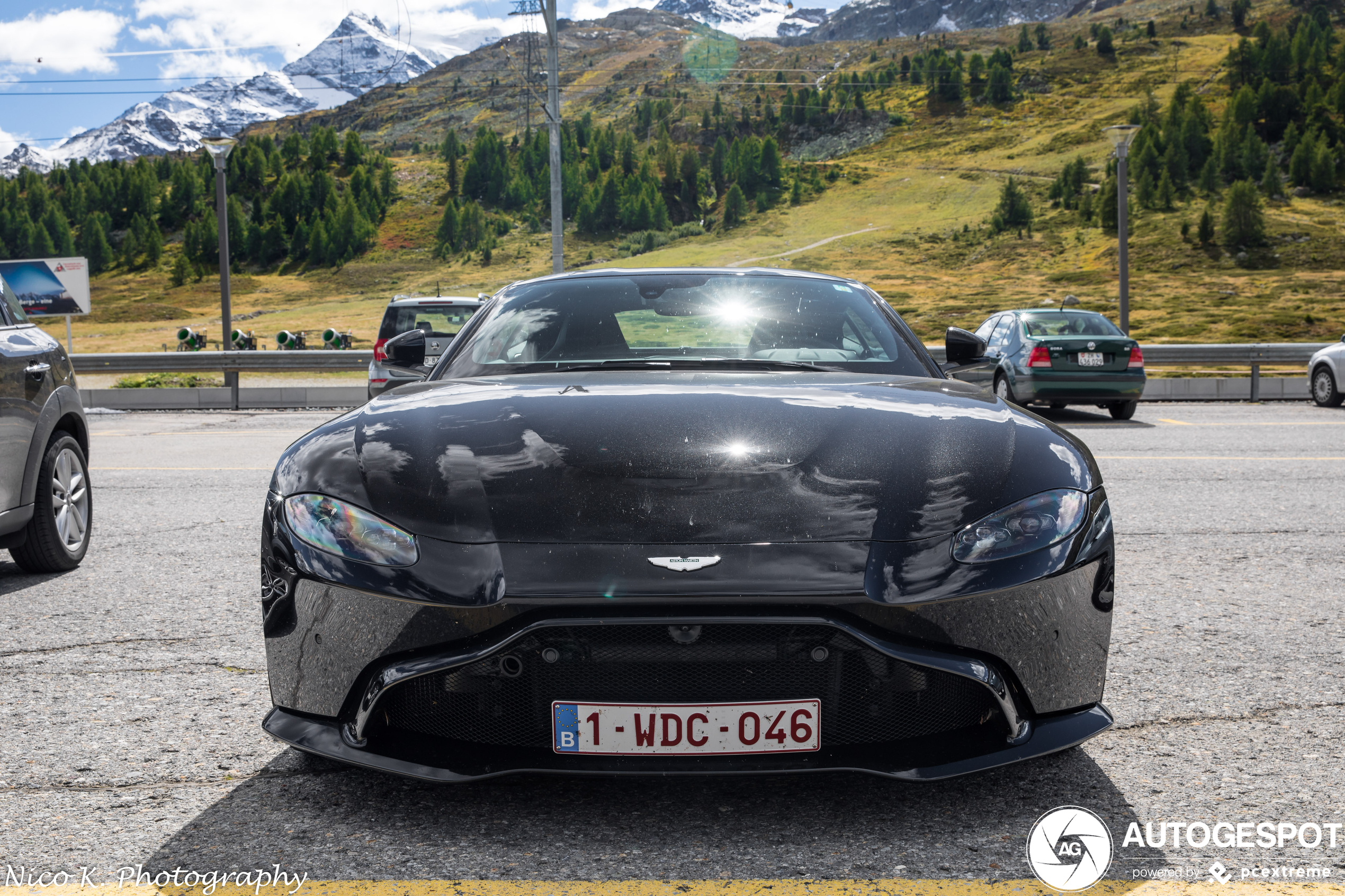 Aston Martin V8 Vantage 2018